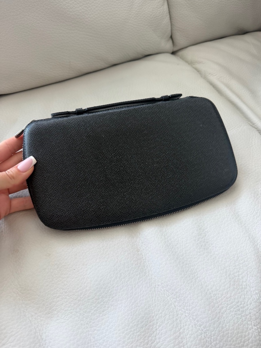 Louis Vuitton Black Leather Zip-Around Long Wallet Pre-Owned Zippy Organizer